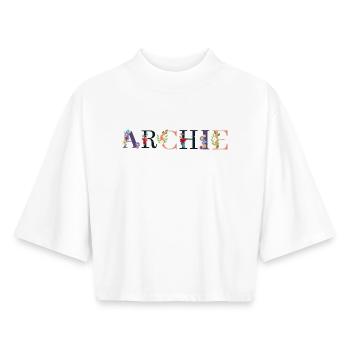 Le nom d’ARCHIE orné de fleurs - T-shirt femme coupe boxy recyclé manches mi-longues Stanley/Stella - blanc - Devant - AI Model Female 172 dark (172cm)