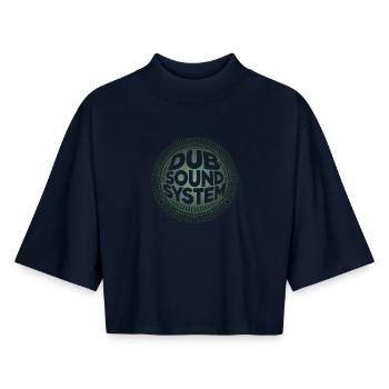 Logo dub sound system, pour les amoureux de musiqu - T-shirt femme coupe boxy recyclé manches mi-longues Stanley/Stella - marine - Devant - AI Model Female 172 light (172cm)