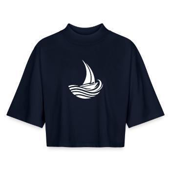 Minimalistisch maritim Segelboot trifft Welle - Boxy Frauen Recyceltes 1/2 Sleeved T-Shirt by Stanley/Stella - Navy - Vorne - AI Model Female 172 light (172cm)