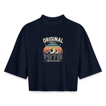 Vintage Geboren im März 1978 Original vor 48 Jahren - Boxy Frauen Recyceltes 1/2 Sleeved T-Shirt by Stanley/Stella - Navy - Vorne - AI Model Female 172 light (172cm)