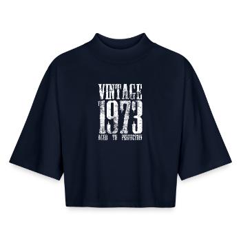 Retro-Typografie von 1973 - Boxy Frauen Recyceltes 1/2 Sleeved T-Shirt by Stanley/Stella - Navy - Vorne - AI Model Female 172 light (172cm)
