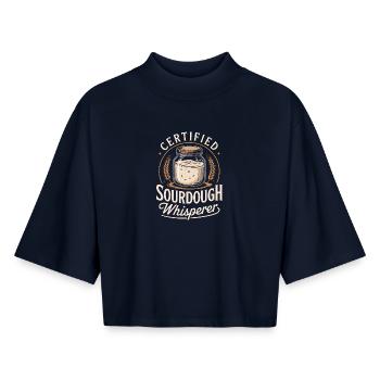 Chuchoteur certifié de levain - T-shirt femme coupe boxy recyclé manches mi-longues Stanley/Stella - marine - Devant - AI Model Female 172 light (172cm)