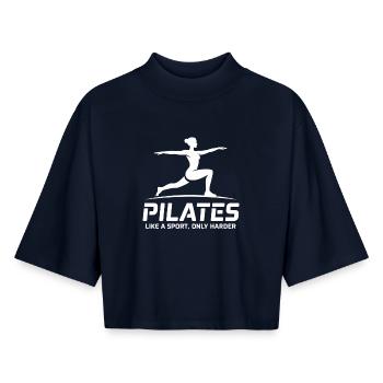 Pilates comme le sport – plus difficile - T-shirt femme coupe boxy recyclé manches mi-longues Stanley/Stella - marine - Devant - AI Model Female 172 light (172cm)