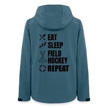 Feldhockey Tagesablauf - Frauen Recycelte Softshelljacke von Stanley/Stella - Dunkles Petrol - Hinten - AI Model Female 172 light (172cm)