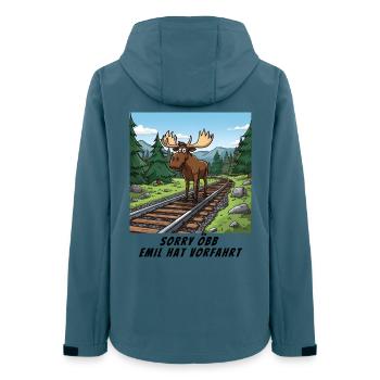 Sorry Bahn - Emil hat hier Vorfahrt - Frauen Recycelte Softshelljacke von Stanley/Stella - Dunkles Petrol - Hinten - AI Model Female 172 light (172cm)