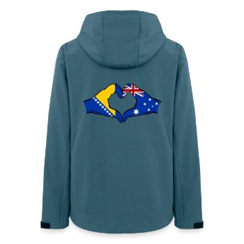 Bosnien Australien Flagge Hände Herzform - Frauen Recycelte Softshelljacke von Stanley/Stella - Dunkles Petrol - Hinten - AI Model Female 172 light (172cm)