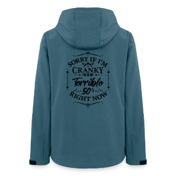 Schreckliche 50er – Humor über die Wechseljahre - Frauen Recycelte Softshelljacke von Stanley/Stella - Dunkles Petrol - Hinten - AI Model Female 172 light (172cm)