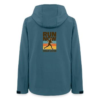 Run Now Walk Later - Frauen Recycelte Softshelljacke von Stanley/Stella - Dunkles Petrol - Hinten - AI Model Female 172 light (172cm)