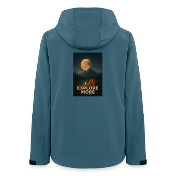 Moonlit Camp Mehr erkunden - Frauen Recycelte Softshelljacke von Stanley/Stella - Dunkles Petrol - Hinten - AI Model Female 172 light (172cm)