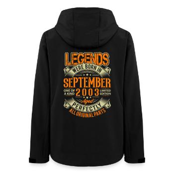 2003 September Geburtstag Legende - Frauen Recycelte Softshelljacke von Stanley/Stella - Schwarz - Hinten - AI Model Female 172 light (172cm)