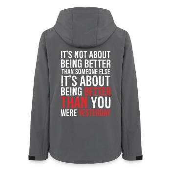 It's not about being better than someone else - Veste softshell femme recyclée Stanley/Stella - charbon - Dos - AI Model Female 172 light (172cm)