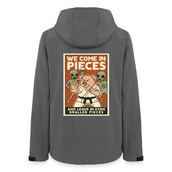 Kampfkunst Schwein gegen Aliens Poster - Frauen Recycelte Softshelljacke von Stanley/Stella - Anthrazit - Hinten - AI Model Female 172 light (172cm)
