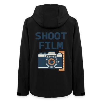 Shoot Film Retro Kamera - Frauen Recycelte Softshelljacke von Stanley/Stella - Schwarz - Hinten - AI Model Female 172 light (172cm)