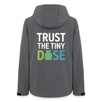 Homöopathie Trust The Tiny Dose Professional Gear - Frauen Recycelte Softshelljacke von Stanley/Stella - Anthrazit - Hinten - AI Model Female 172 light (172cm)