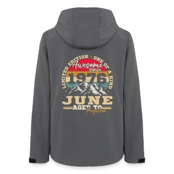 Juni 1976 Vintage-Geburtstagsgeschenk - Frauen Recycelte Softshelljacke von Stanley/Stella - Anthrazit - Hinten - AI Model Female 172 light (172cm)