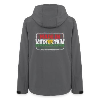 Fabriqué au Kurdistan, kurde, kurde - Veste softshell femme recyclée Stanley/Stella - charbon - Dos - AI Model Female 172 light (172cm)