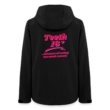 Drôle de sweet tooth statement sucre - Veste softshell femme recyclée Stanley/Stella - noir - Dos - AI Model Female 172 light (172cm)