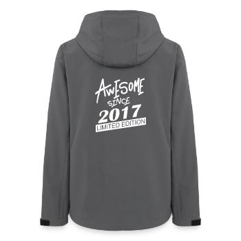 2017 - Jahrgang 2017 - Fantastisch seit 2017 - Frauen Recycelte Softshelljacke von Stanley/Stella - Anthrazit - Hinten - AI Model Female 172 light (172cm)