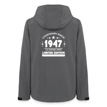1947 - Born 1947 - Year of construction 1947 Spruch - Women’s Recycled Softshell Jacket by Stanley/Stella - anthracite - Back - AI Model Female 172 light (172cm)