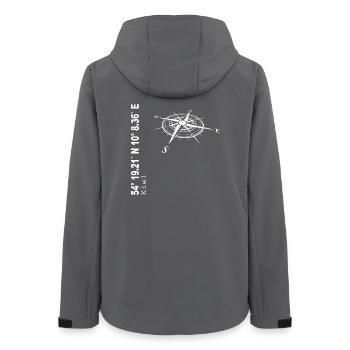 Koordinaten Kiel - Frauen Recycelte Softshelljacke von Stanley/Stella - Anthrazit - Hinten - AI Model Female 172 light (172cm)