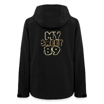 89 - Frauen Recycelte Softshelljacke von Stanley/Stella - Schwarz - Hinten - AI Model Female 172 light (172cm)