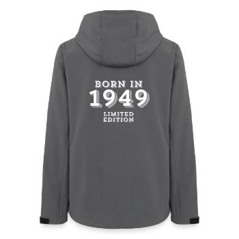 1949, Geburtsjahr, 75 Jahre alt - Frauen Recycelte Softshelljacke von Stanley/Stella - Anthrazit - Hinten - AI Model Female 172 light (172cm)