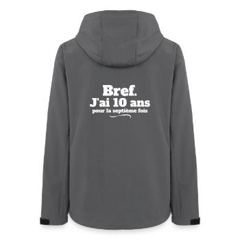 Geburtstag, 70. Geburtstag, ich werde 70 Jahre alt - Frauen Recycelte Softshelljacke von Stanley/Stella - Anthrazit - Hinten - AI Model Female 172 light (172cm)