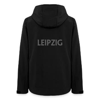 Leipzig – Deutschland Textdesign - Frauen Recycelte Softshelljacke von Stanley/Stella - Schwarz - Hinten - AI Model Female 172 light (172cm)