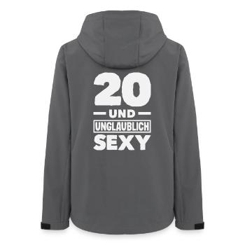 Lustiges Geschenk Zum 20. Geburtstag - Frauen Recycelte Softshelljacke von Stanley/Stella - Anthrazit - Hinten - AI Model Female 172 light (172cm)