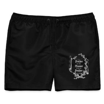 Schriftrolle Lorbeerkranz FRÜHER WAR ALLES BESSER - Männer Badeshorts - Schwarz - Vorne - AI Model Male 178 light (178cm)