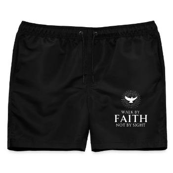Religiöses Bibelzitat: Wandele im Glauben, nicht durch das Sehen - Männer Badeshorts - Schwarz - Vorne - AI Model Male 178 light (178cm)