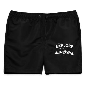 Explore Adventure Zitat - Männer Badeshorts - Schwarz - Vorne - AI Model Male 178 light (178cm)