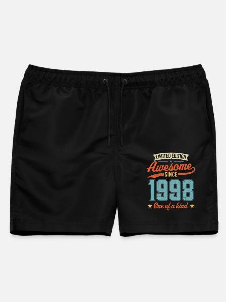 Genial seit 1998 - Männer Badeshorts - Schwarz