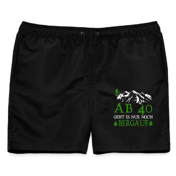 Wanderer 40 Geburtstag Geht es Bergauf - Männer Badeshorts - Schwarz - Vorne - AI Model Male 178 light (178cm)