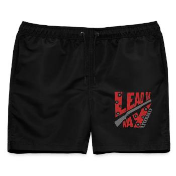 Tontaubenschießen Lead The Way Lterally - Männer Badeshorts - Schwarz - Vorne - AI Model Male 178 light (178cm)