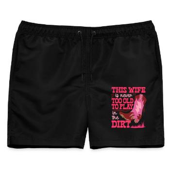 Ehefrau eines Bauern Mutter - Männer Badeshorts - Schwarz - Vorne - AI Model Male 178 light (178cm)