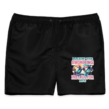 Schwimmlehrer Rockin' The Swimming Instructor Life - Männer Badeshorts - Schwarz - Vorne - AI Model Male 178 light (178cm)