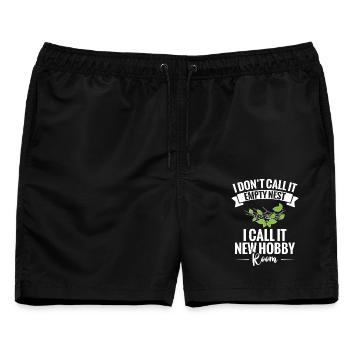 Empty-Nest-Mama von Highschool-Absolvent Empty-Nester - Männer Badeshorts - Schwarz - Vorne - AI Model Male 178 light (178cm)