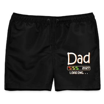 Werdender Papa & Vater, Nachwuchs Dad loading 2027 - Männer Badeshorts - Schwarz - Vorne - AI Model Male 178 light (178cm)