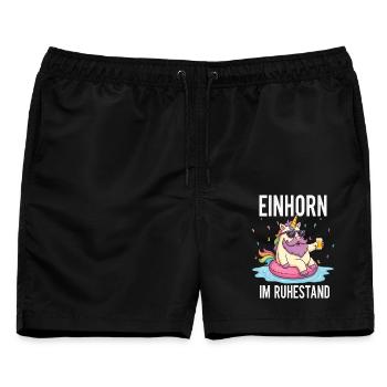 Einhorn im Ruhestand – Geschenk zum Renteneintritt - Männer Badeshorts - Schwarz - Vorne - AI Model Male 178 light (178cm)