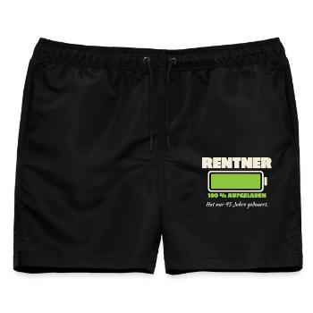 Rentner Akku 45 Jahre geladen - Männer Badeshorts - Schwarz - Vorne - AI Model Male 178 light (178cm)