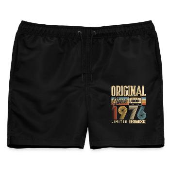 50. Geburtstag, 50 Jahre - Männer Badeshorts - Schwarz - Vorne - AI Model Male 178 light (178cm)