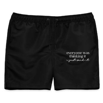 Everyone was thinking it – Sarkasmus  - Männer Badeshorts - Schwarz - Vorne - AI Model Male 178 light (178cm)