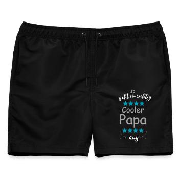 Richtig cooler Papa Look - Männer Badeshorts - Schwarz - Vorne - AI Model Male 178 light (178cm)