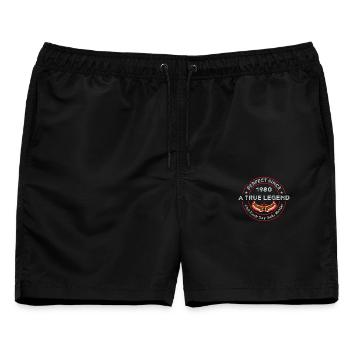 1980 Geburtsjahr - Männer Badeshorts - Schwarz - Vorne - AI Model Male 178 light (178cm)