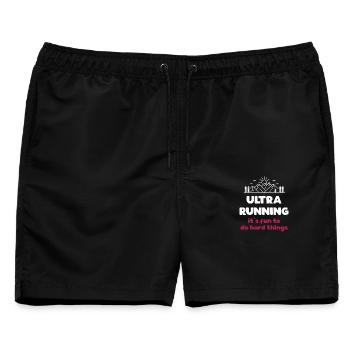 Ultra Running – Schwierige Dinge machen Spaß - Männer Badeshorts - Schwarz - Vorne - AI Model Male 178 light (178cm)