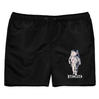 Astronaut - Männer Badeshorts - Schwarz - Vorne - AI Model Male 178 light (178cm)