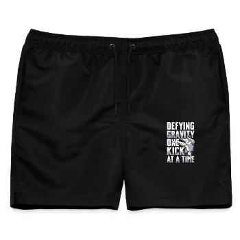 Schwerkraft Entfesseln Mit Jedem Kick - Männer Badeshorts - Schwarz - Vorne - AI Model Male 178 light (178cm)
