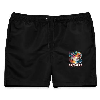 Farbintensive Landschaft mit 'Explore' Aufdruck - Männer Badeshorts - Schwarz - Vorne - AI Model Male 178 light (178cm)