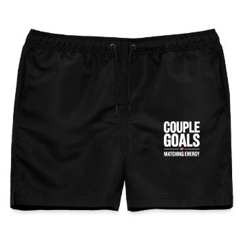 Couple Goals. Matching Energy. Romantischer Spruch - Männer Badeshorts - Schwarz - Vorne - AI Model Male 178 light (178cm)